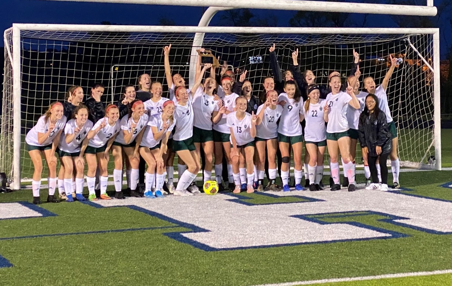 Lady Irish upset Glendale for C3D10 Title